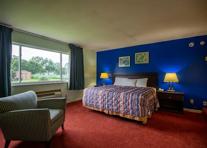 Motel Budget Host
